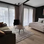 Omega Premium Aparthotel 4*