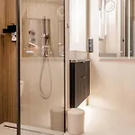 Aparthotel Omega Premium