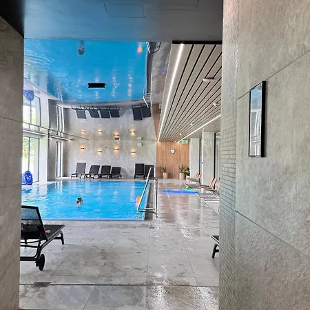 Omega Premium Aparthotel 4*