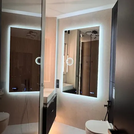 Aparthotel Omega Premium