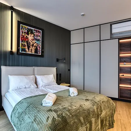 Omega Premium Aparthotel