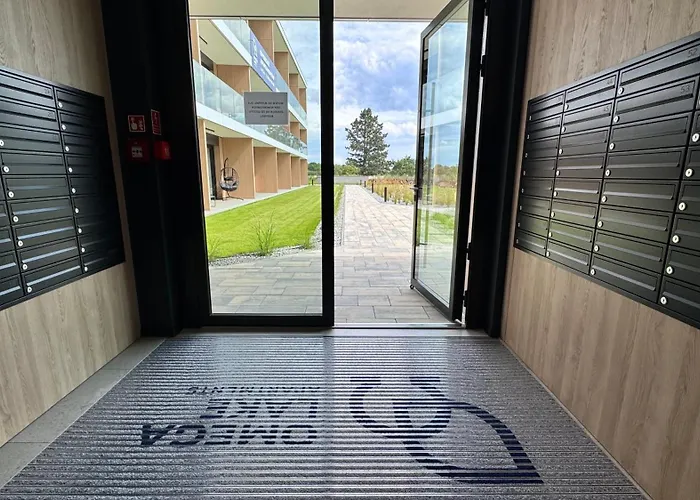 Aparthotel Omega Premium