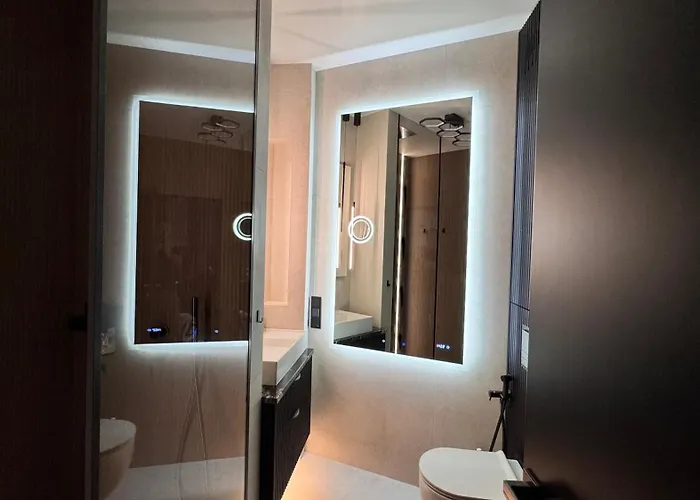 Aparthotel Omega Premium