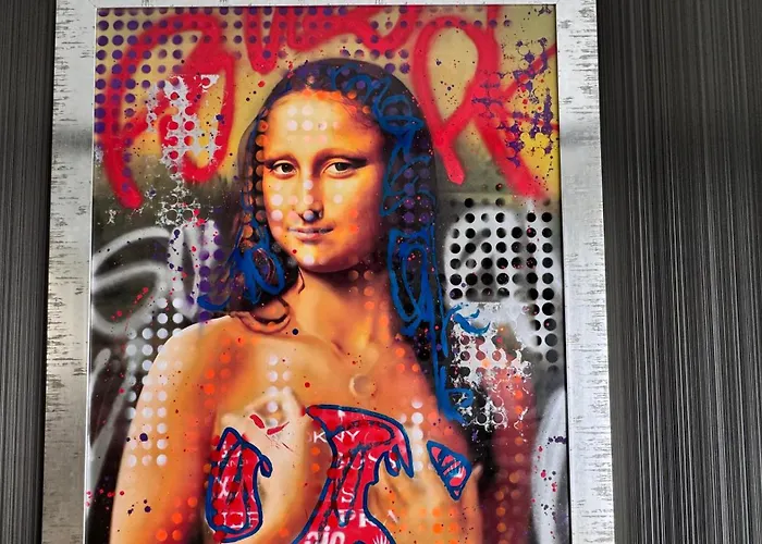 アパートホテル Omega Premium