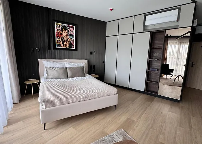 Omega Premium Aparthotel